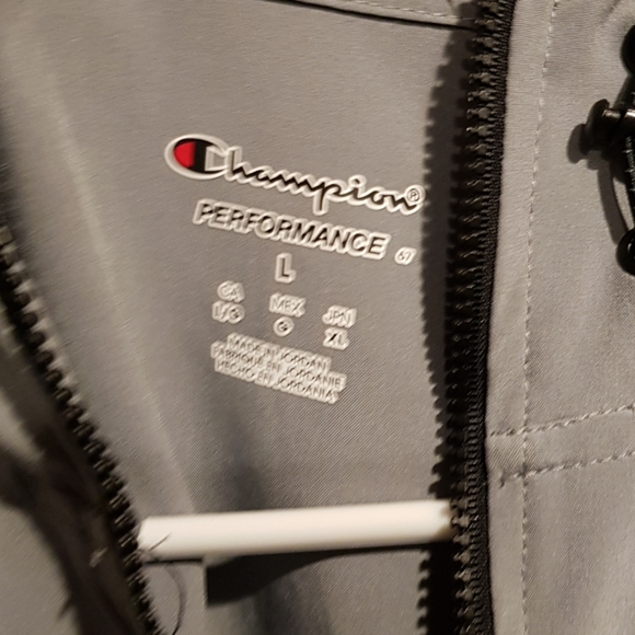Champion windbreaker - Picture 2 of 3